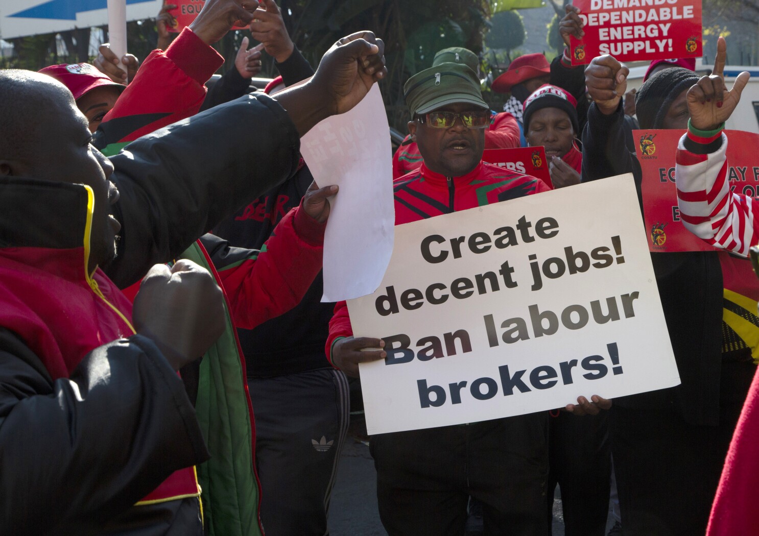Unemployment rate decreases to 32.6 in South Africa Radar Africa
