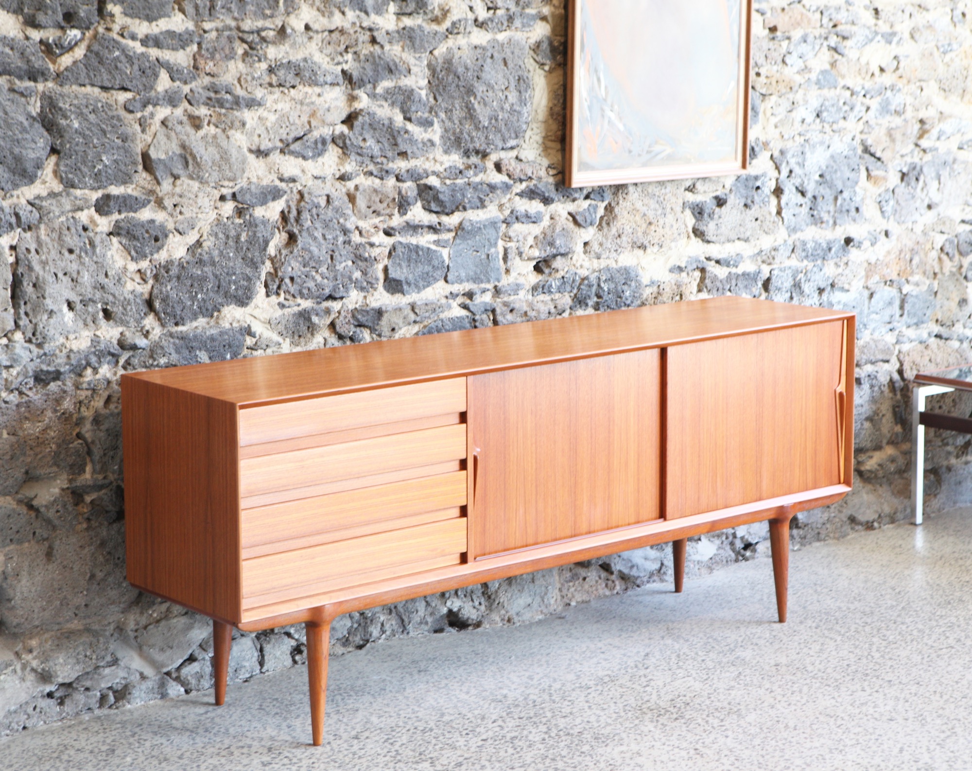 Model 18 Sideboard radar