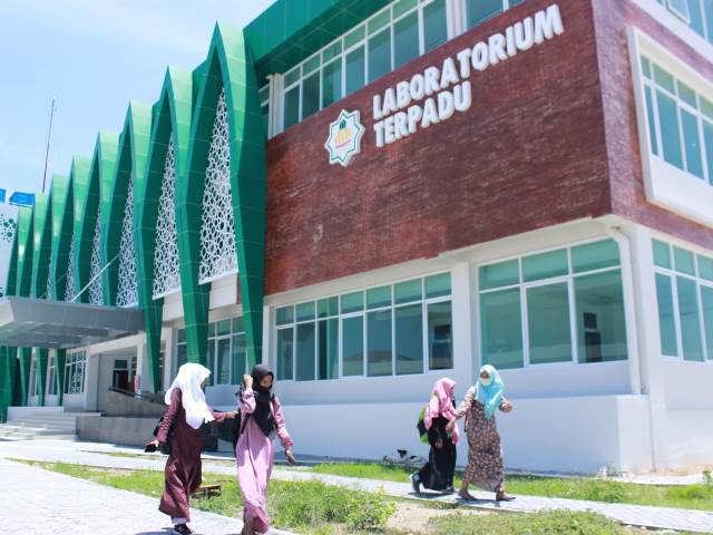 Mutasi di UIN Mataram Dipersoalkan Radar Mandalika