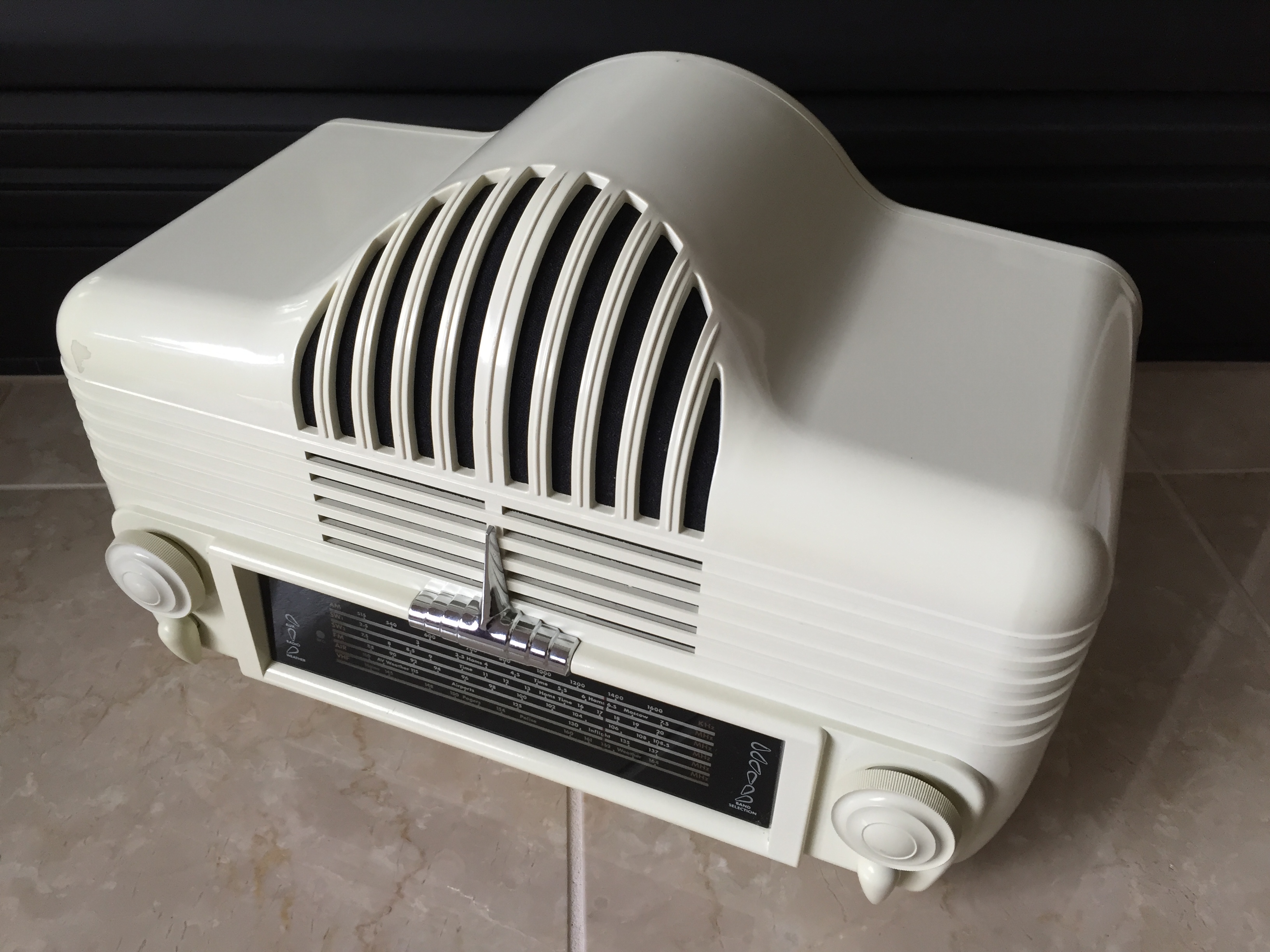 Sonora Excellence 301 Radios Past