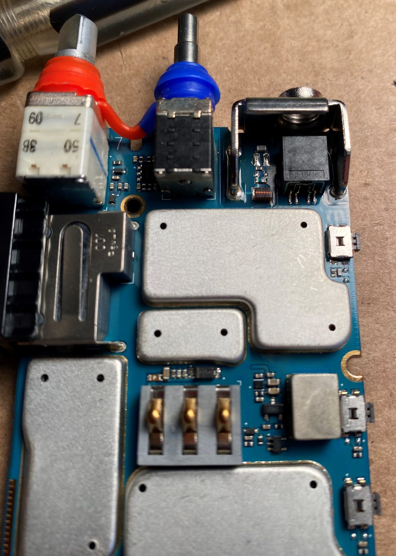 Flat Rate Repair Motorola CP200 and CP200D | RadioTech