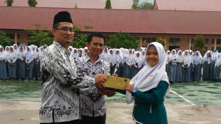 SMAN 5 Solok Selatan Juara 1 Solo Song Se-Solok Selatan