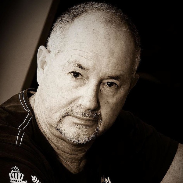 Peter Rowe's Instagram, Twitter & Facebook on IDCrawl