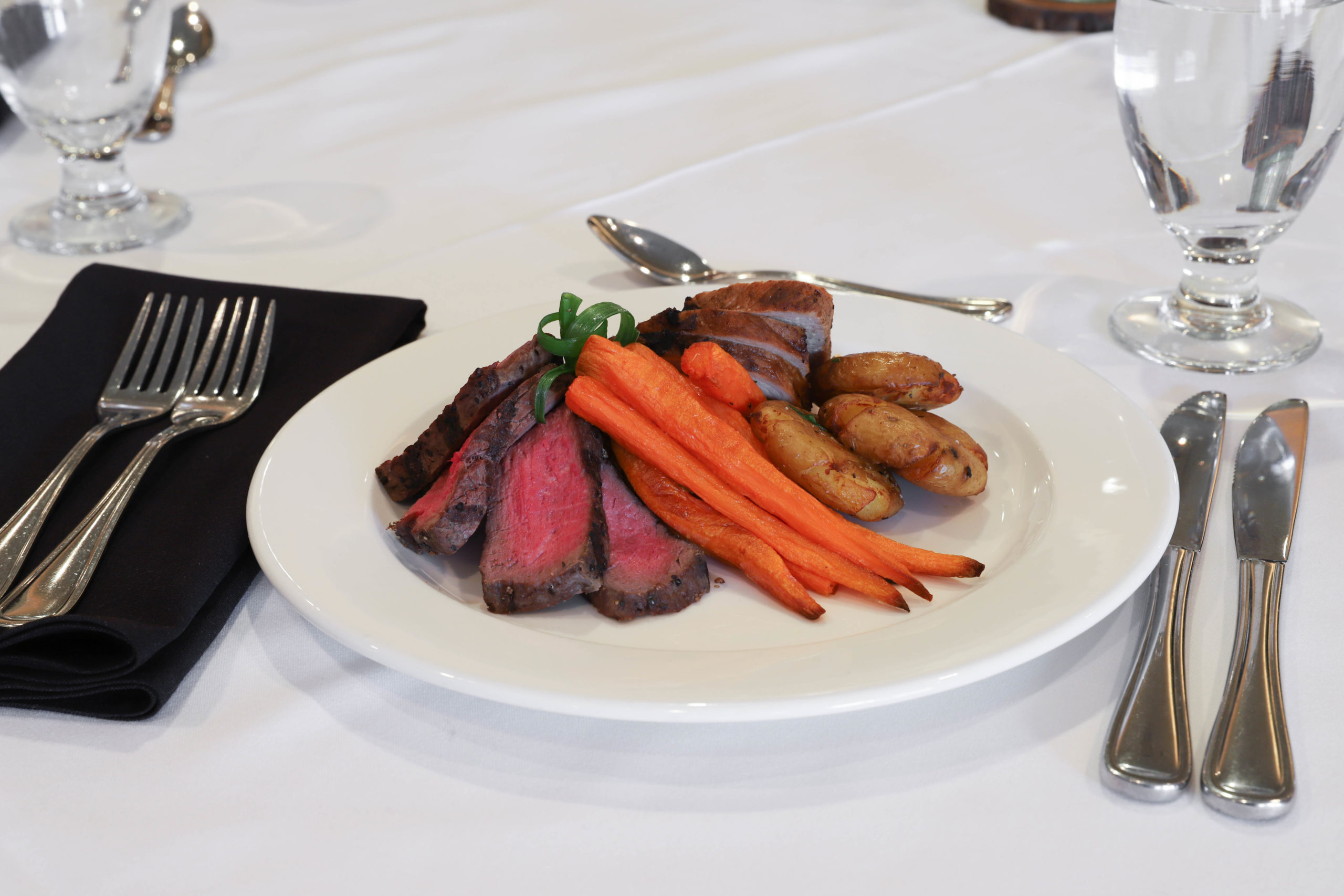 About Us Host Events at Radisson Plaza Kalamazoo