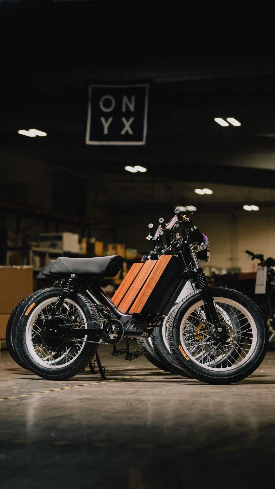 ONYX Motorbikes CTY2, Rent Radmotousa