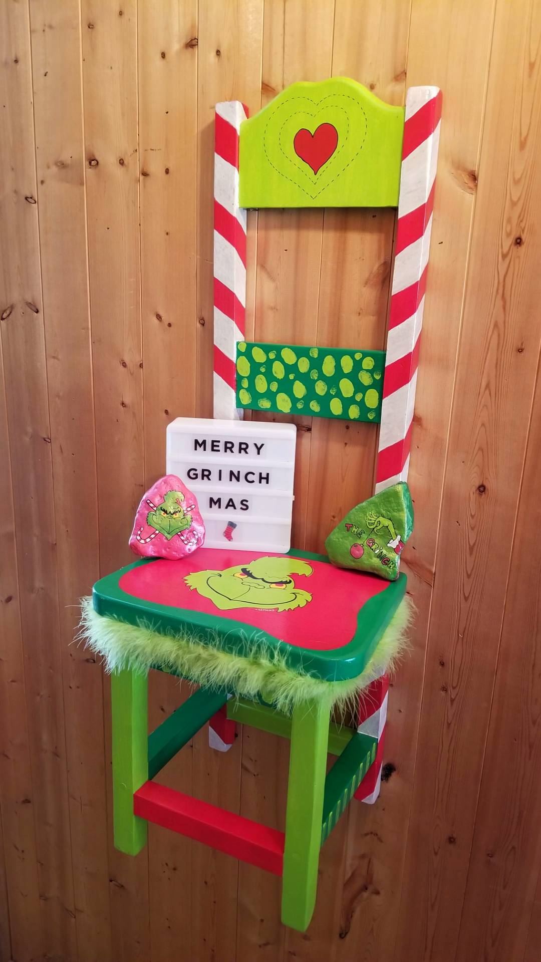 Grinchy Holiday Chair Raffle Creator