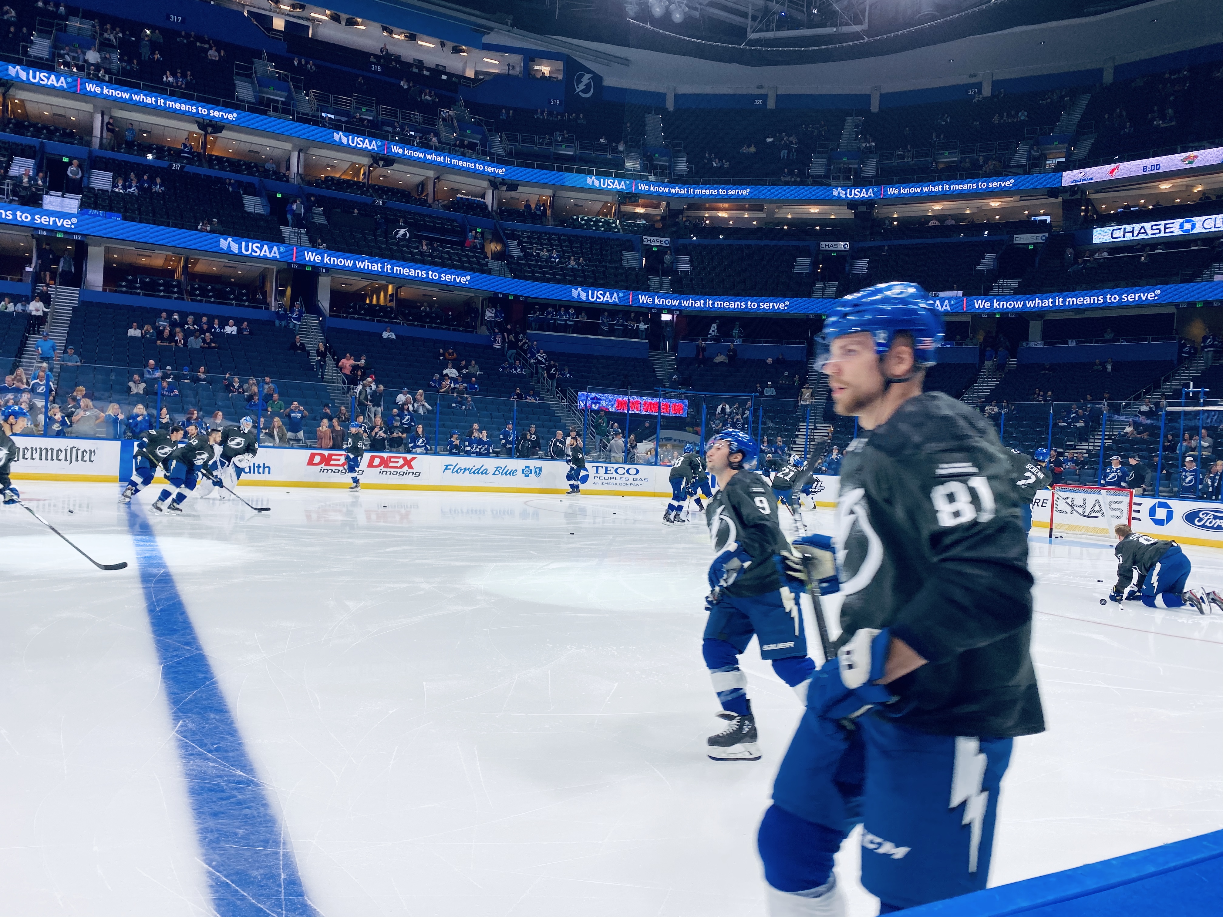 TB LIGHTNING BOXED SEATS! Raffle Creator