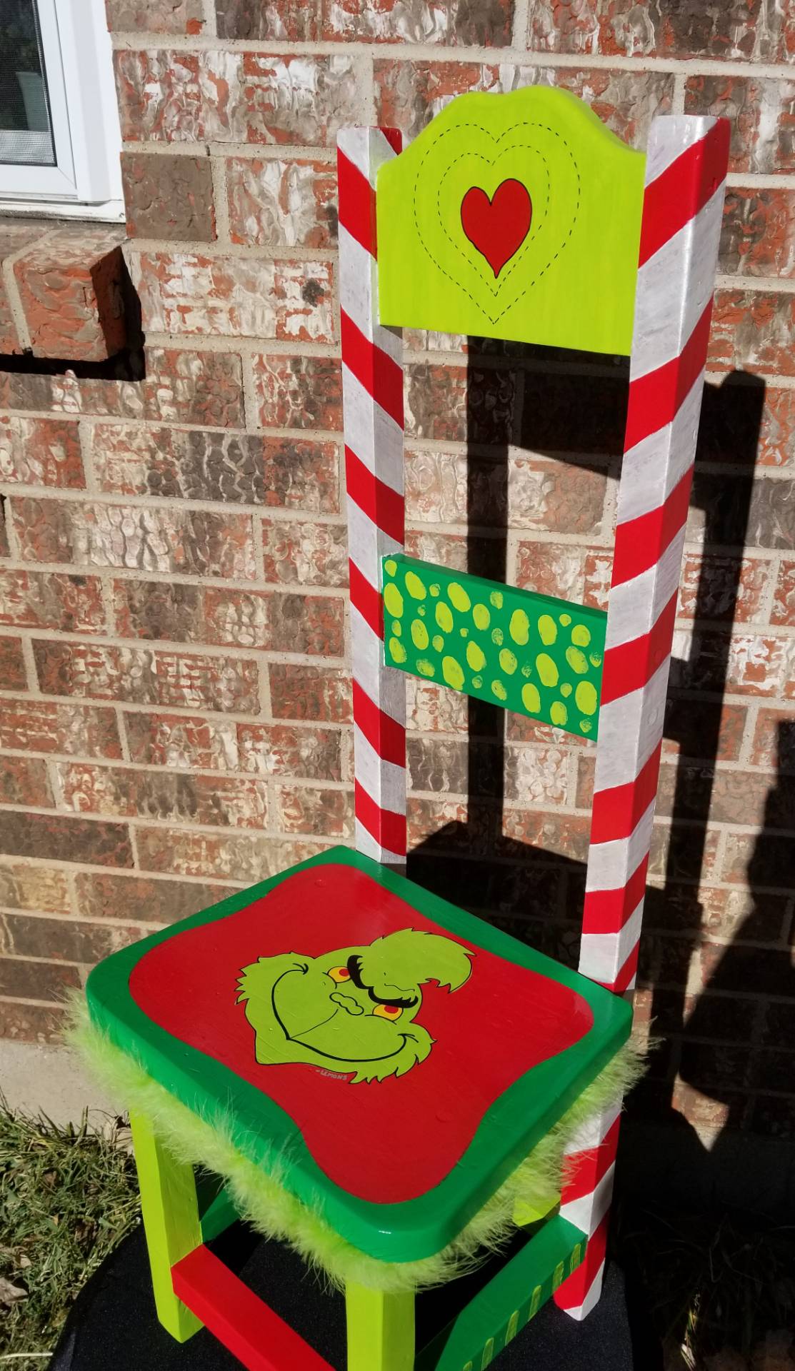 Grinchy Holiday Chair Raffle Creator