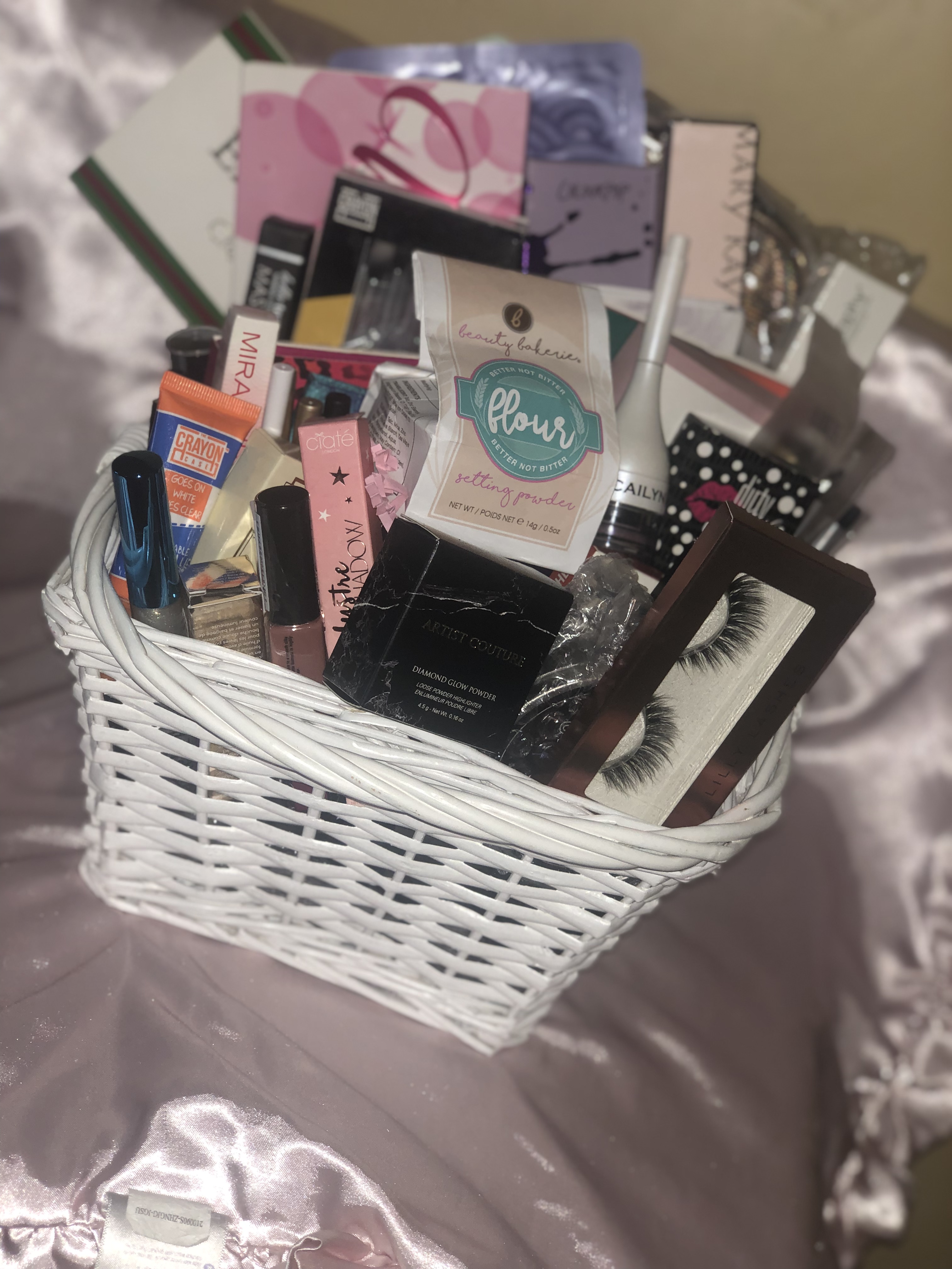 Jo’s Little Makeup Raffle Raffle Creator