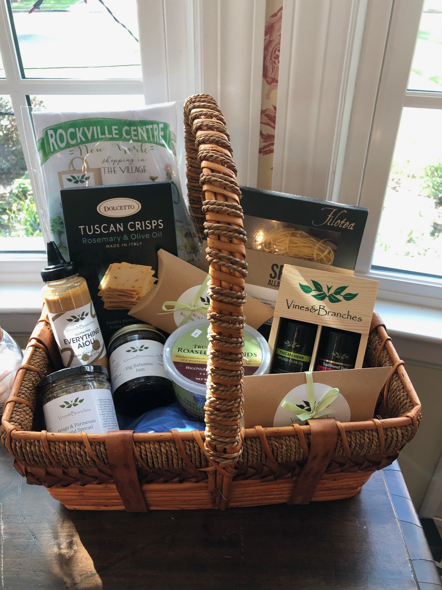 Basket 7 Vines & Branches Raffle Creator