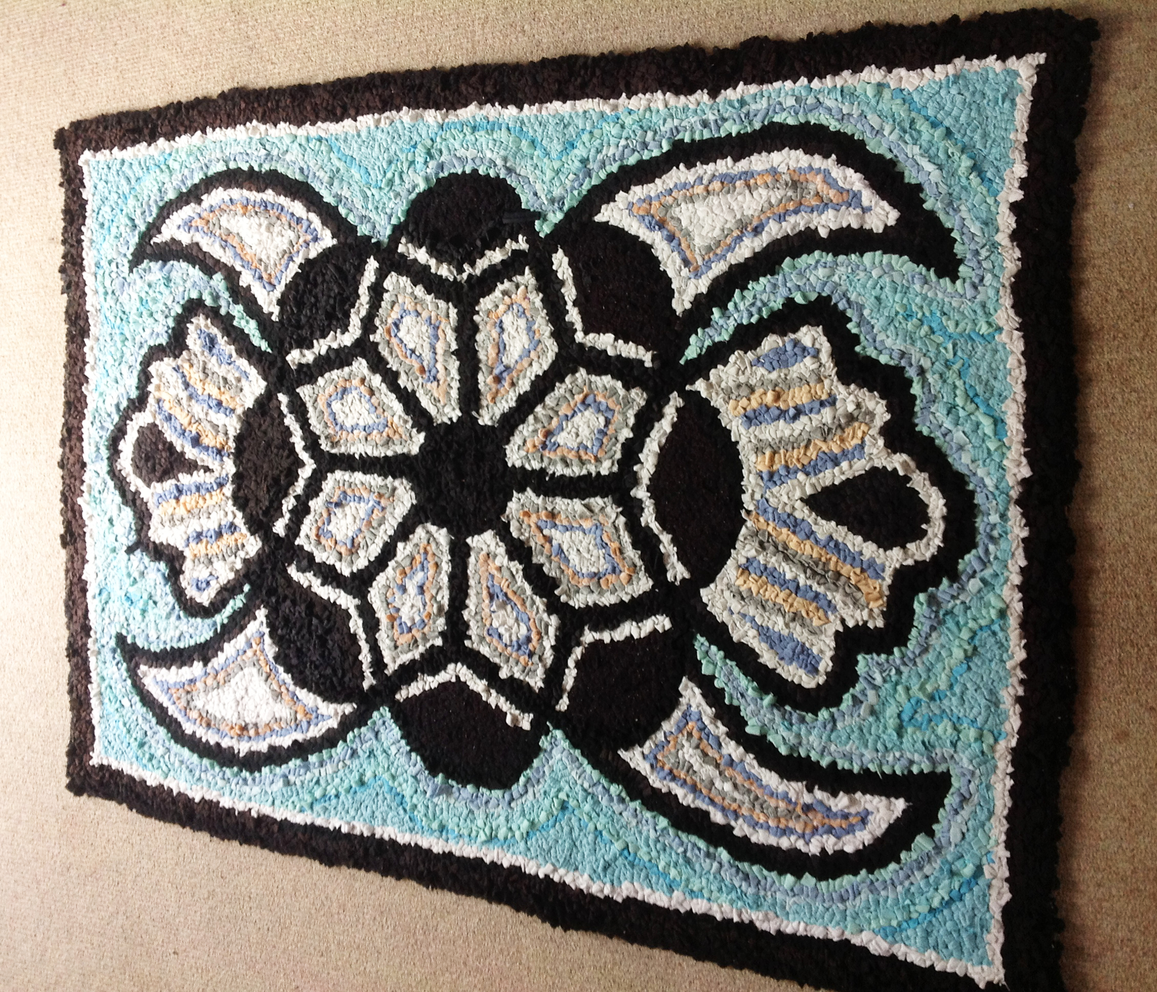 Ragged Life Blog BlueWhiteRagRugcopy1.jpg Ragged Life Blog