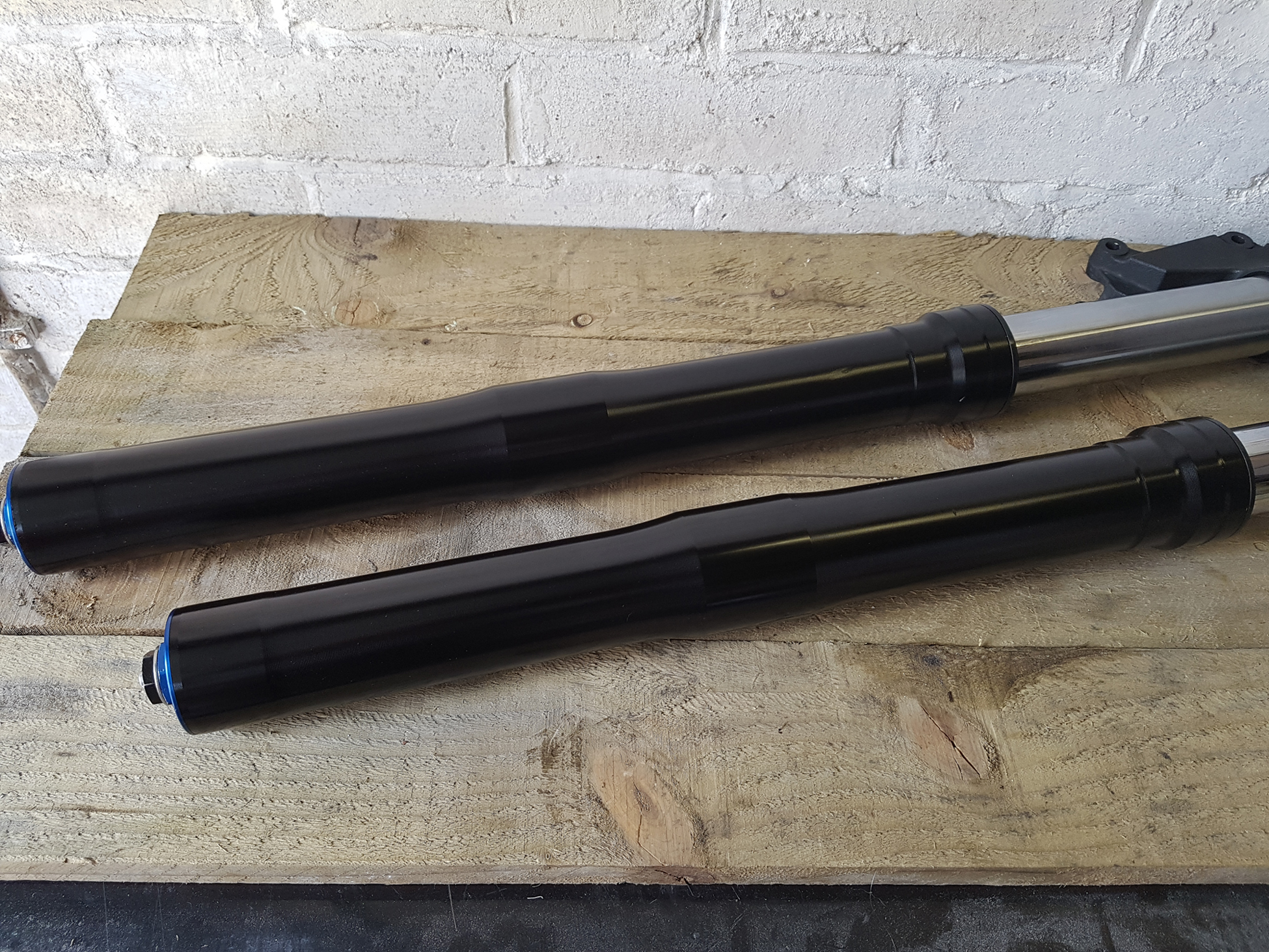 Motorcycle Forks Service / Seal Replacement Ragged Moto