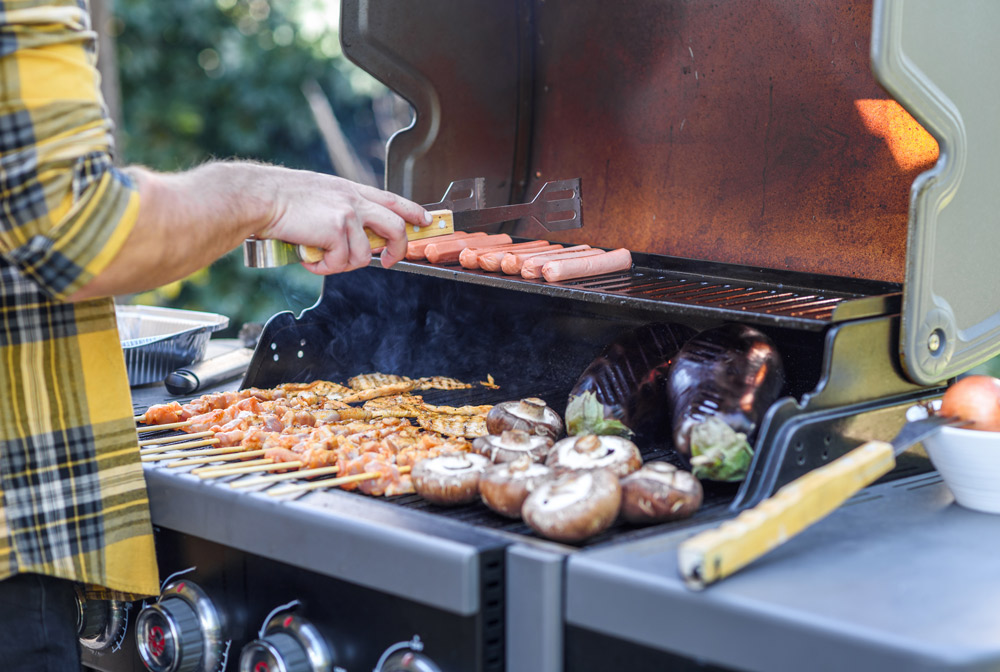 Fueling Your Grill with a Propane Tank Rahn's Oil & Propane