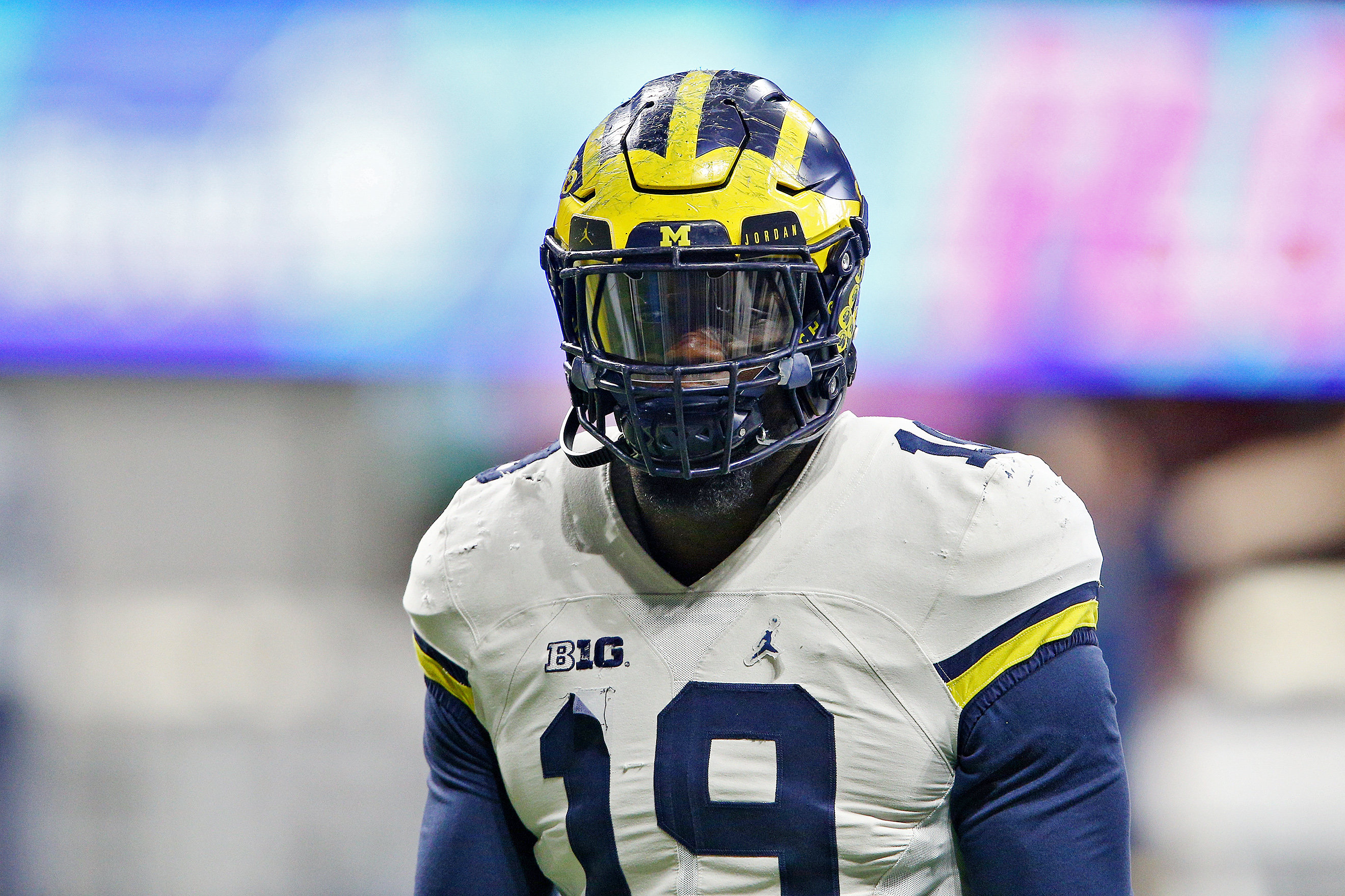 should-raiders-really-go-with-michigan-edge-kwity-paye