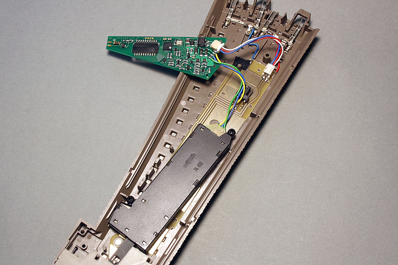 How to use the 74461 switch decoder from Märklin with DCC