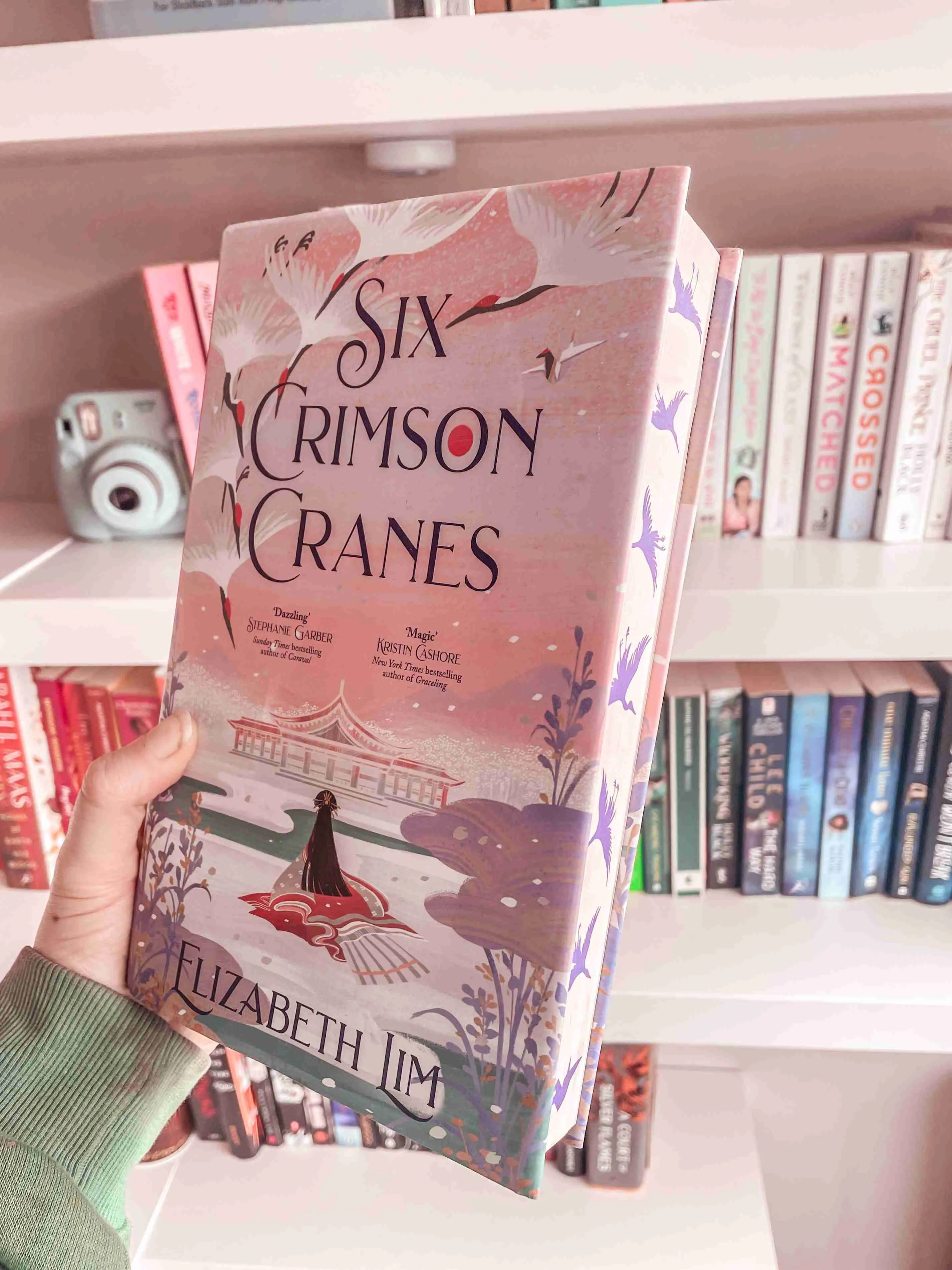The 18 absolute best fantasy books with strong female leads Rainbow