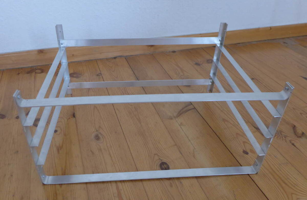 Backblechhalterung für den Küchenschrank bauen rainerkeller.de