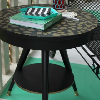 Leopard Print Table via RainonaTinRoof.com #leopard #stencil #makeover #painting #diy #furnituremakeover