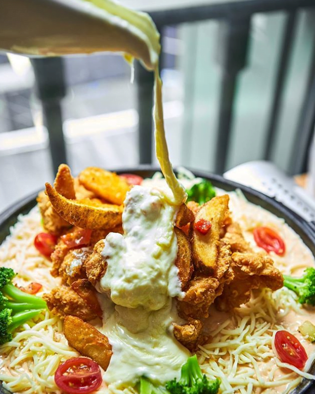 6 Kedai Jual Ayam Goreng Korea Cheese Tarik di Malaysia