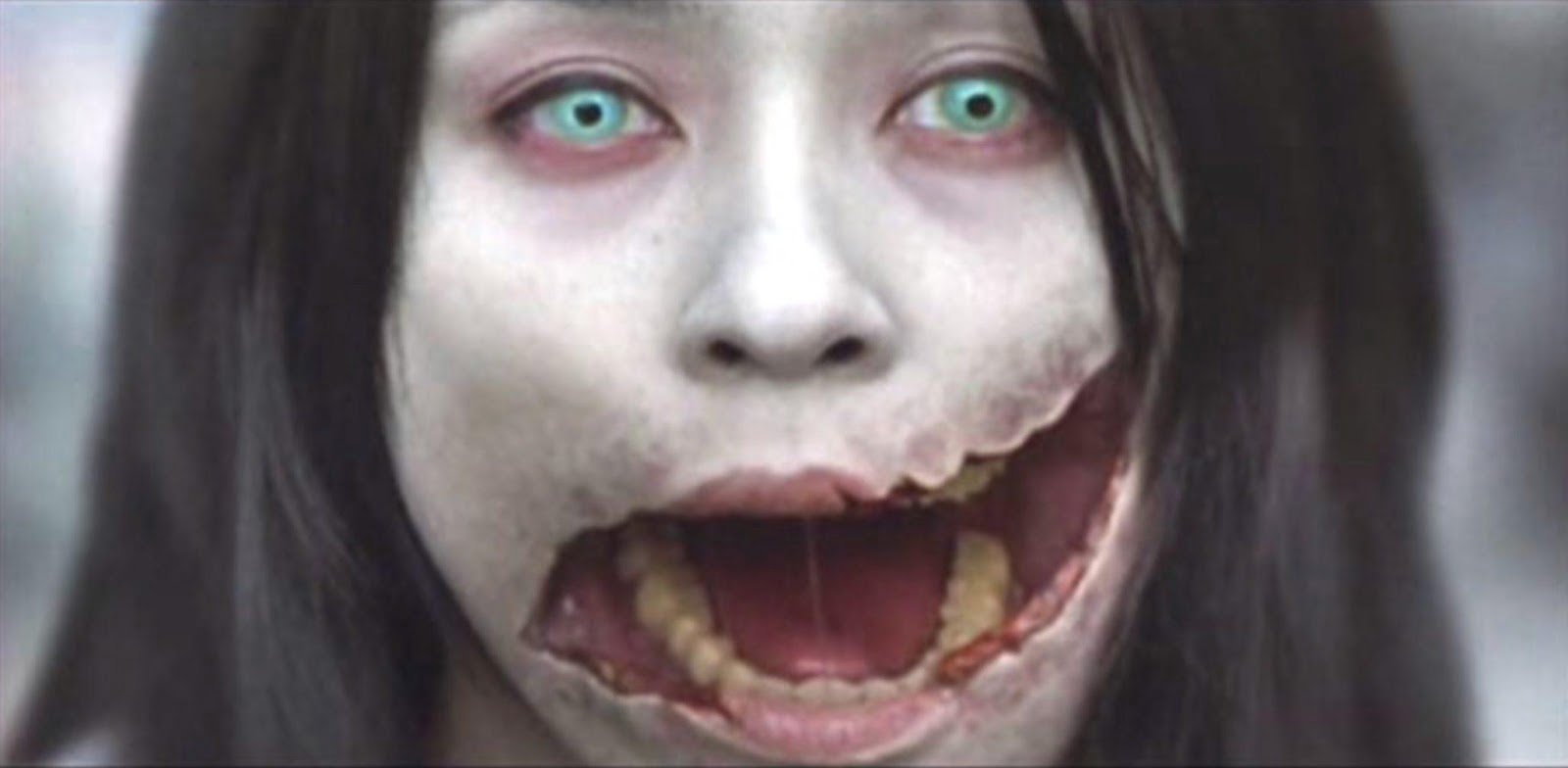 Hantu Mulut Robek Kat Jepun. Kenapa Mulut Dia Boleh