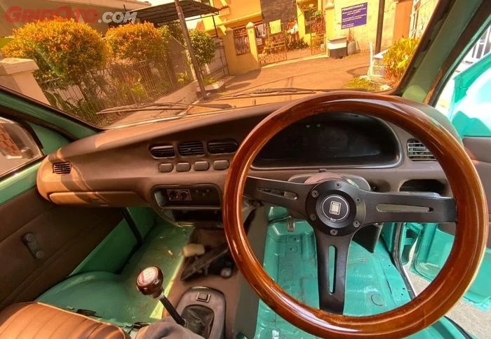 Begini Interior Modifikasi Daihatsu Espass ala VW Kombi