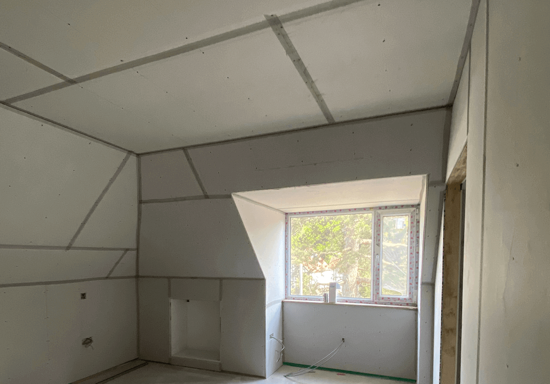 Dry Lining VS Plastering Guide Which Is Right For Your Home?