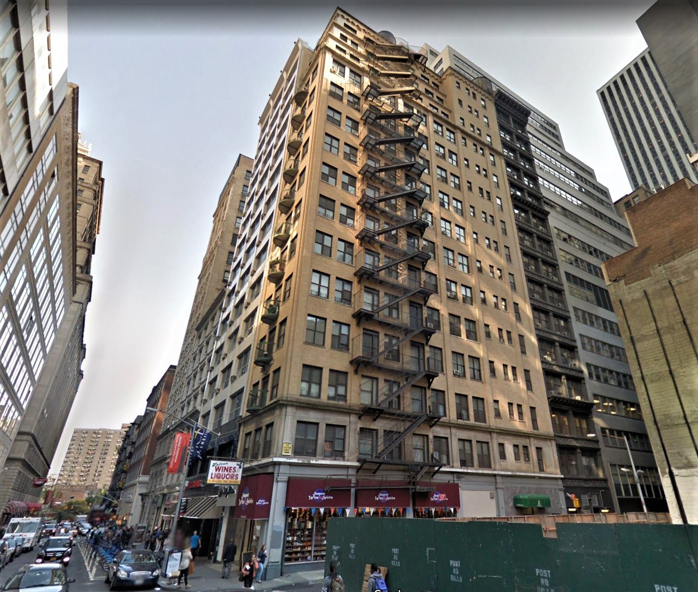 Real Estate Sevices New York City commercial/residential restaurants/bars