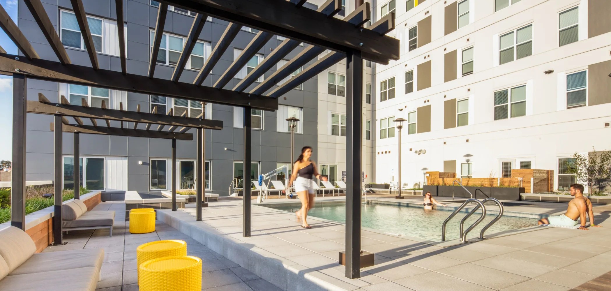 Top 5 Pool Decks at Apartments Near Ohio State University Rambler