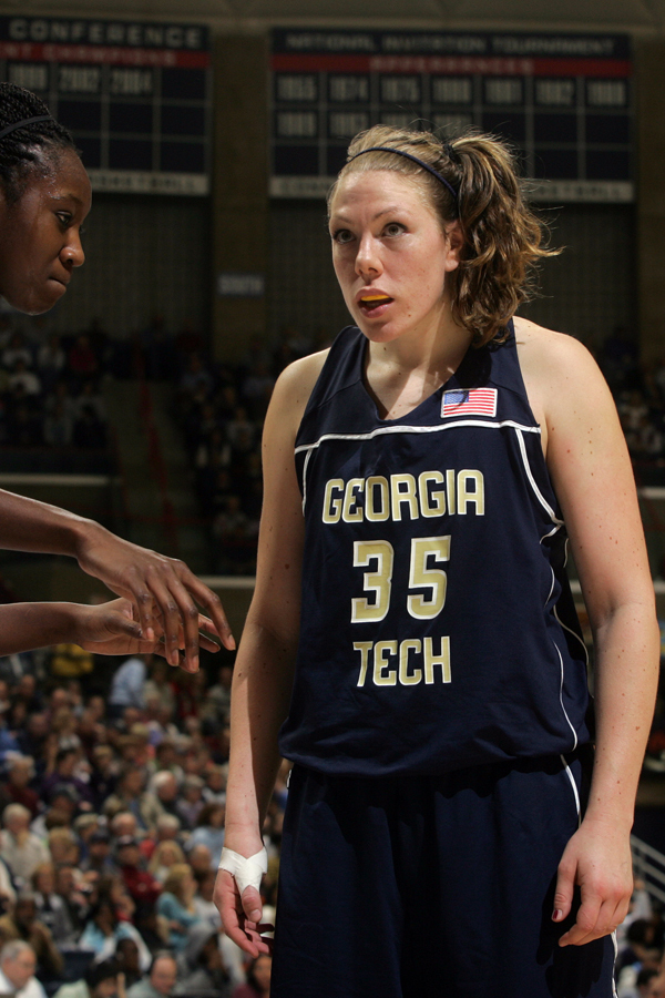 GT at UConn (11/16/08) Tech Yellow Jackets