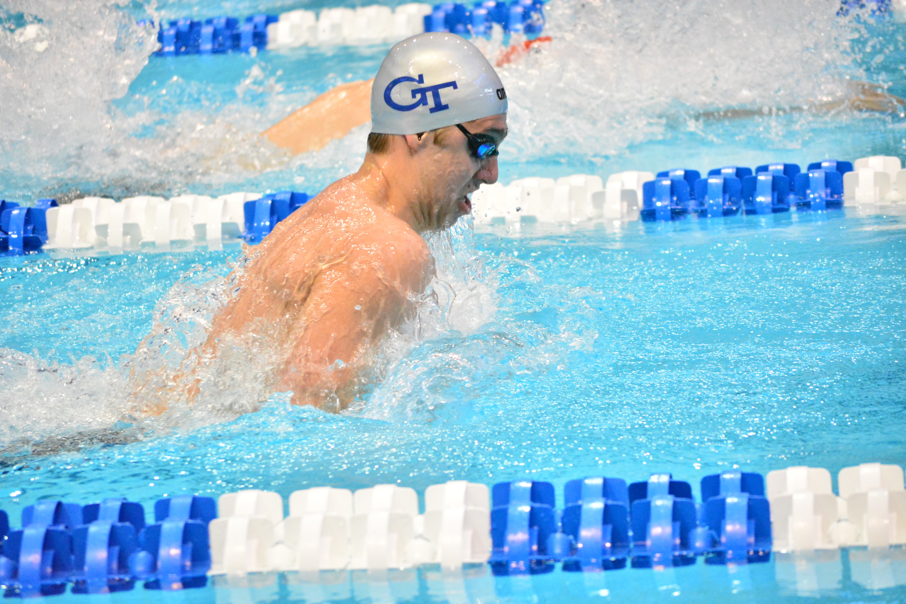 NCAA Swim & Dive Championship Day 1 Tech Yellow Jackets