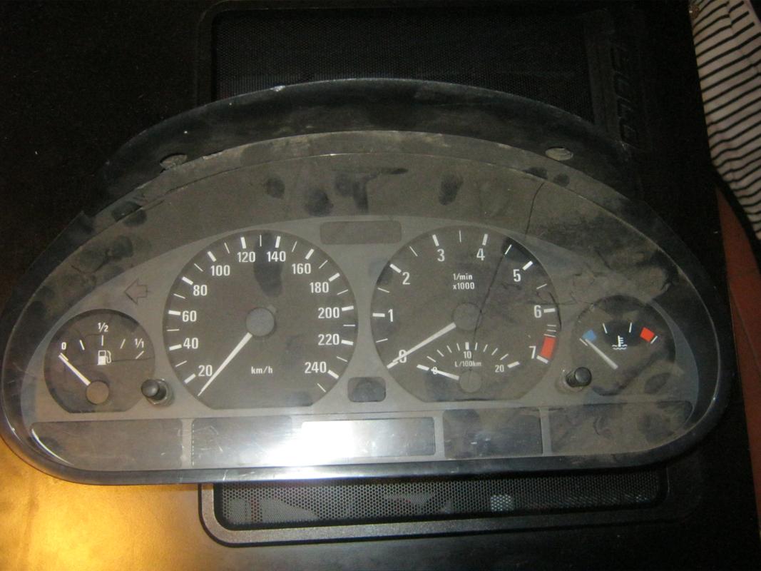 BMW E46 Instrument cluster! Finding the path of least resistance!