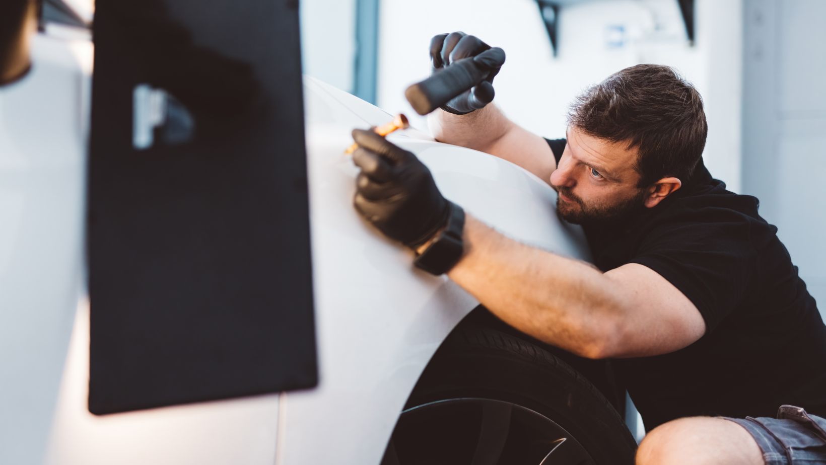 Factors Influencing How Much to Repair Dent in Car