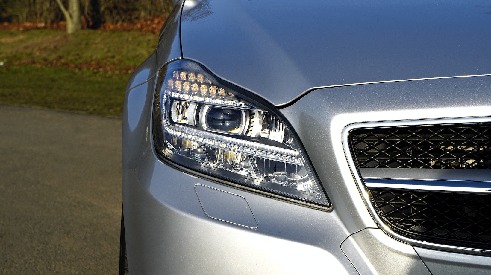 Restoring Your Vehicle's Shine Sun Damage Car Repair