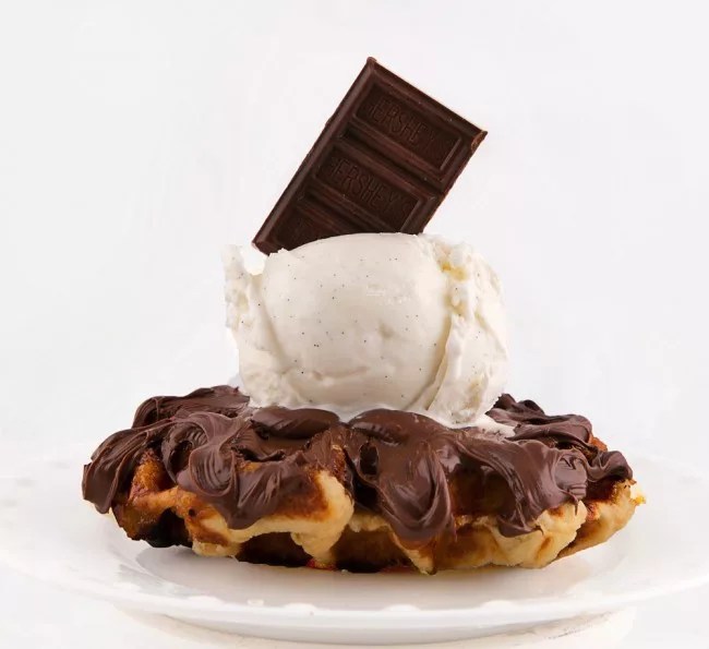 Cara Membuat Waffle dengan Selai Nutella Ramesia Mesin