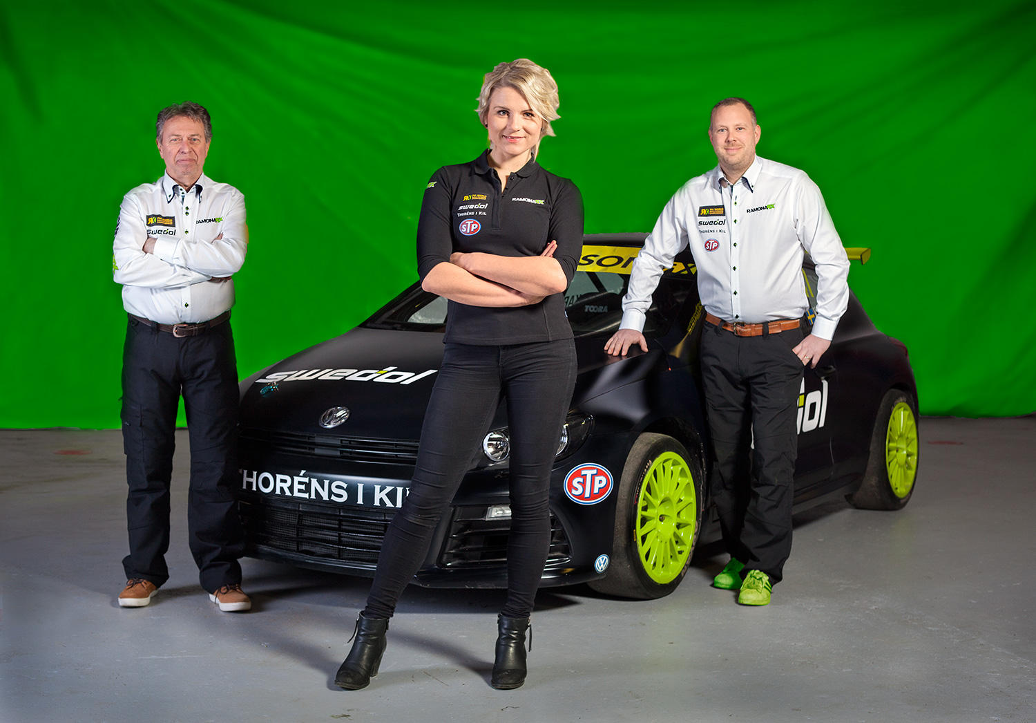 Ramona presenterar delar av teamet — Ramona RX