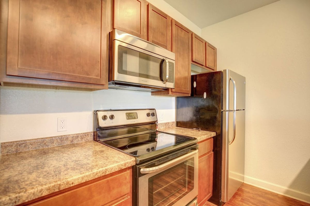 Prestwick Point Apartments in Champaign, IL Ramshaw Real Estate