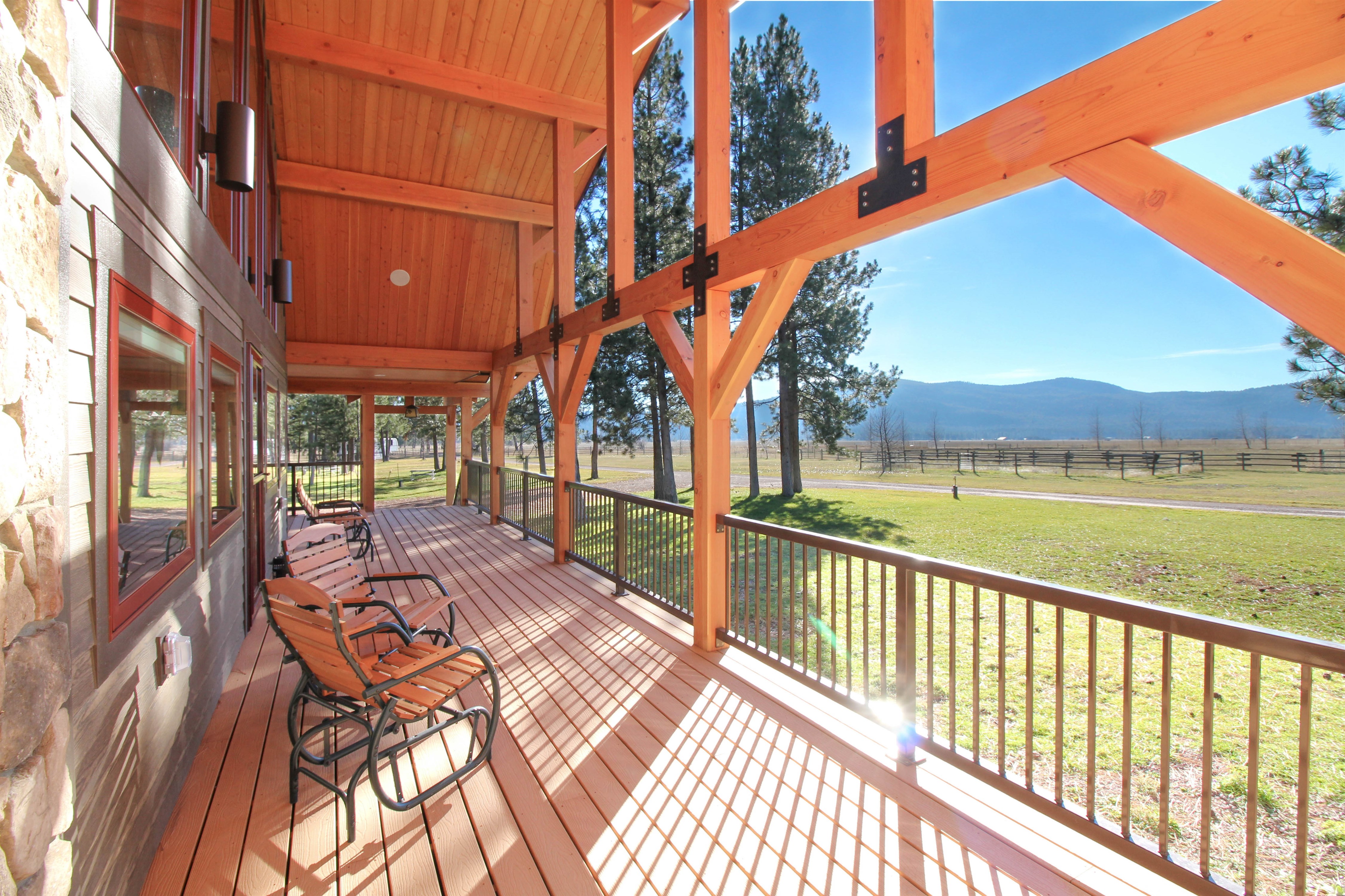 Montana Ranch Properties 007_Porch View
