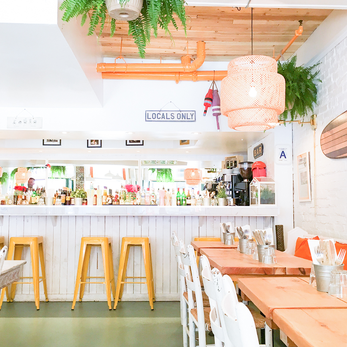 A Pastel City Guide to Montreal