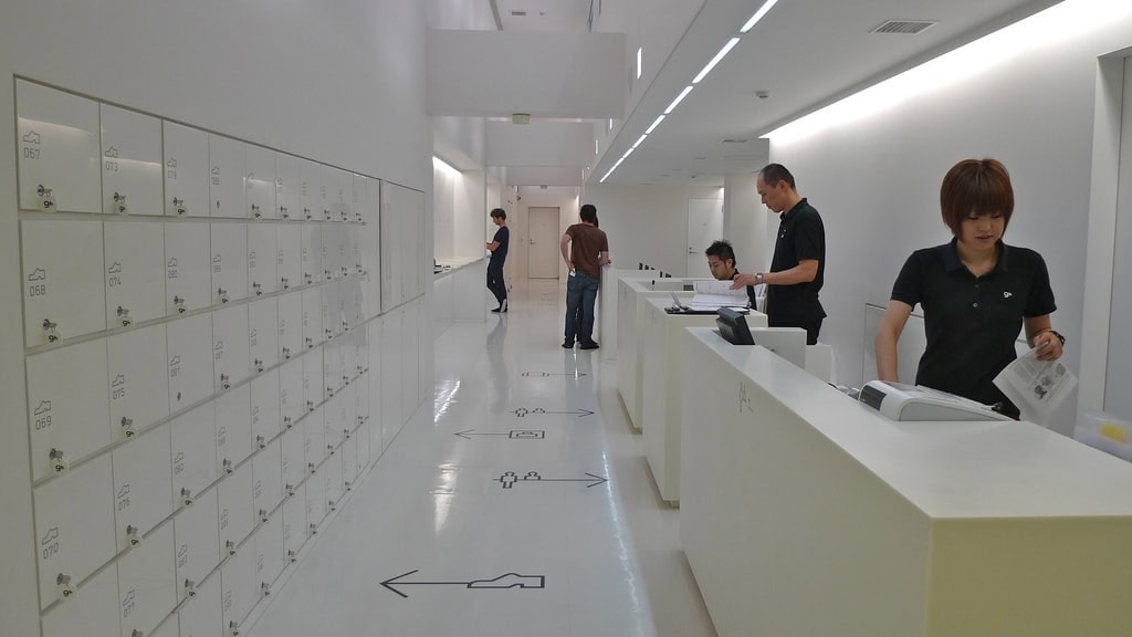 9 hours (9h) Designer Capsule Hotel Review Kyoto, Japan