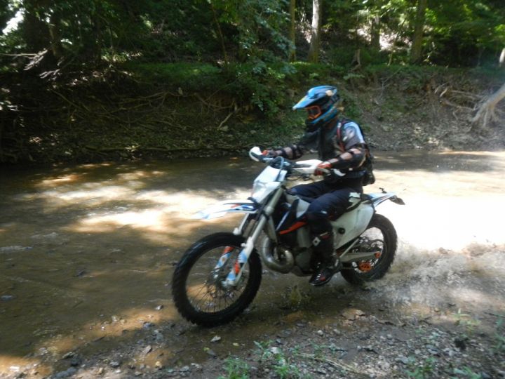 R & T Motorcycle Club