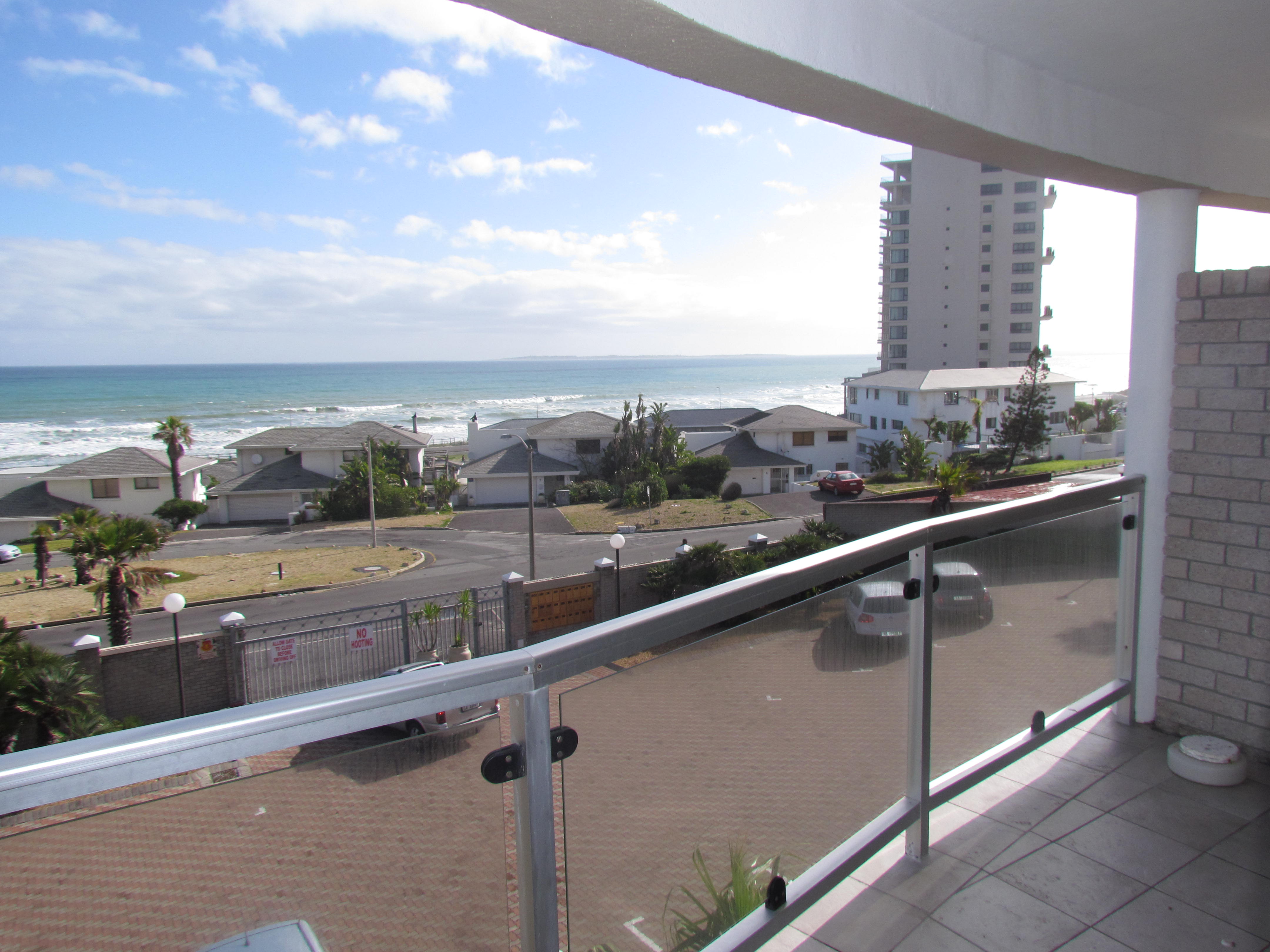FULL SEA VIEW APARTMENT BLOUBERG ZAR 1 599 000