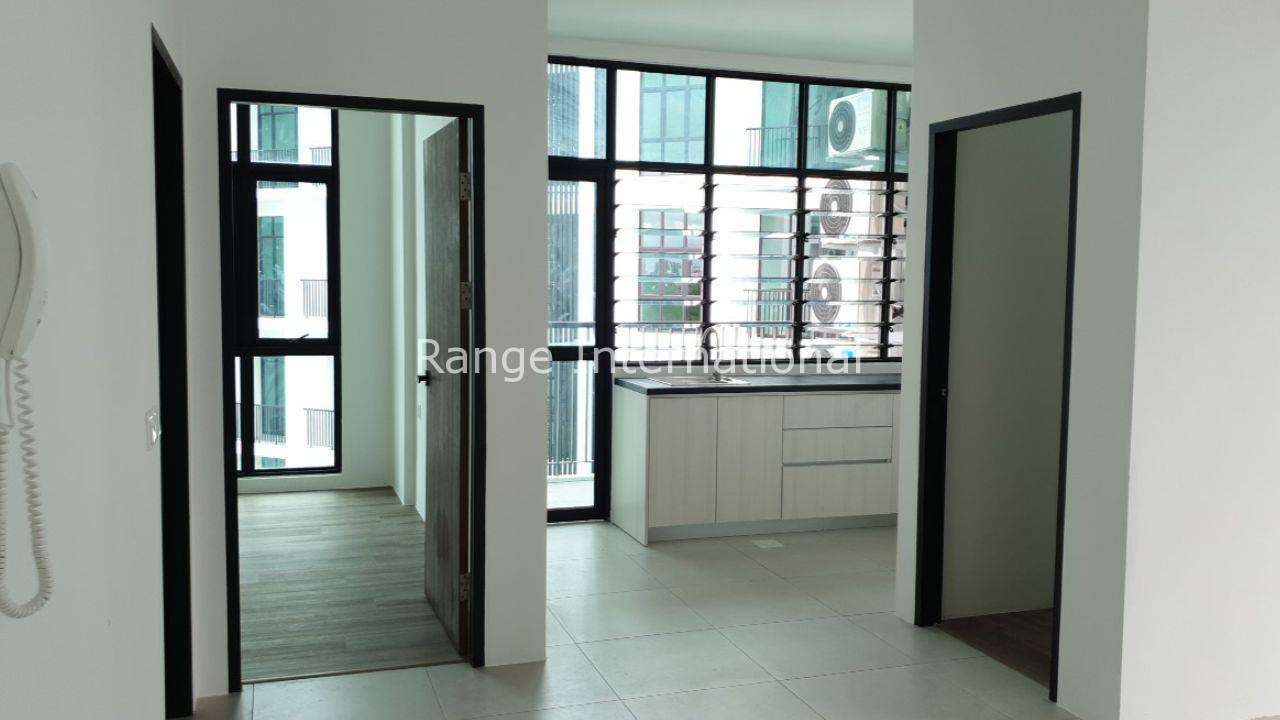 Yarra Park Apartment for sale Jalan Batu Kawa Kuching Range