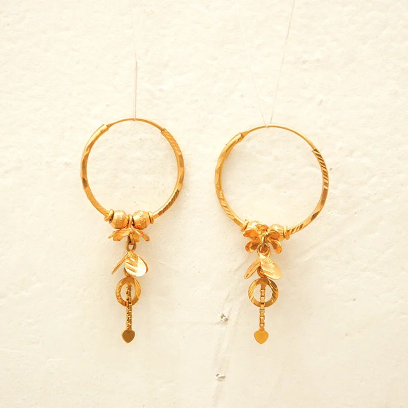 The Raajkot Fancy Gold Bali (Emerald) to Rani Alankar