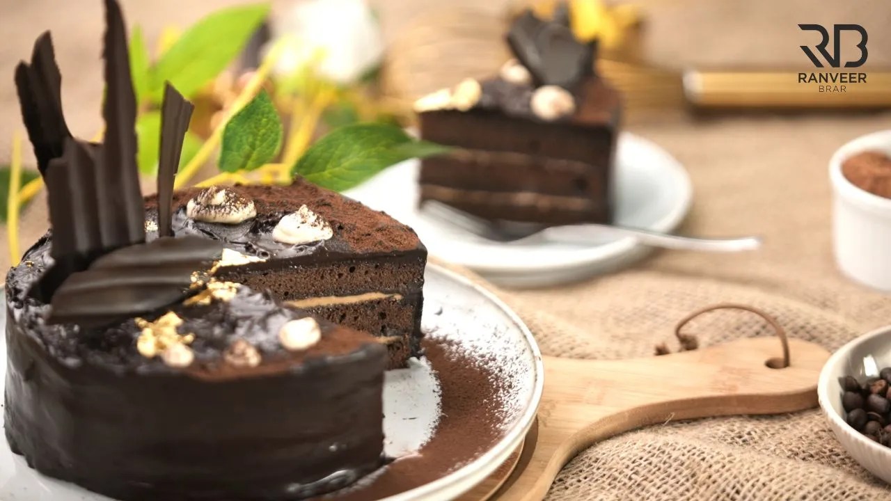 Easy Eggless Chocolate Truffle Cake बेकरी जैसा चॉकलेट ट्रफल केक No oven