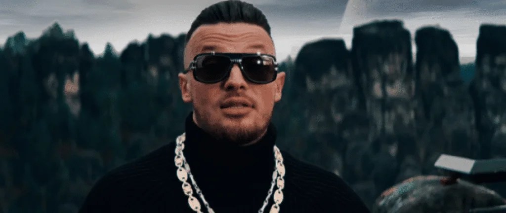 Azet 9 Milly (prod. DJ ABoom) [Video] rap.de