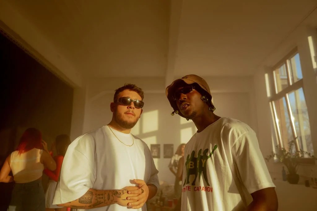 Kwam.E & Tom Hengst Cash & Hoes (prod. Isee Julez) rap.de