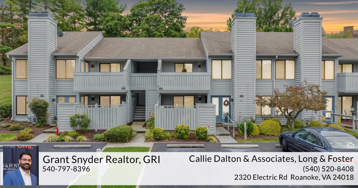 2443 Post Oak Rd, Salem, VA 24153