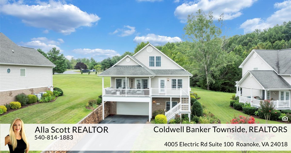 190 Lands End Cir, Union Hall, VA 24176