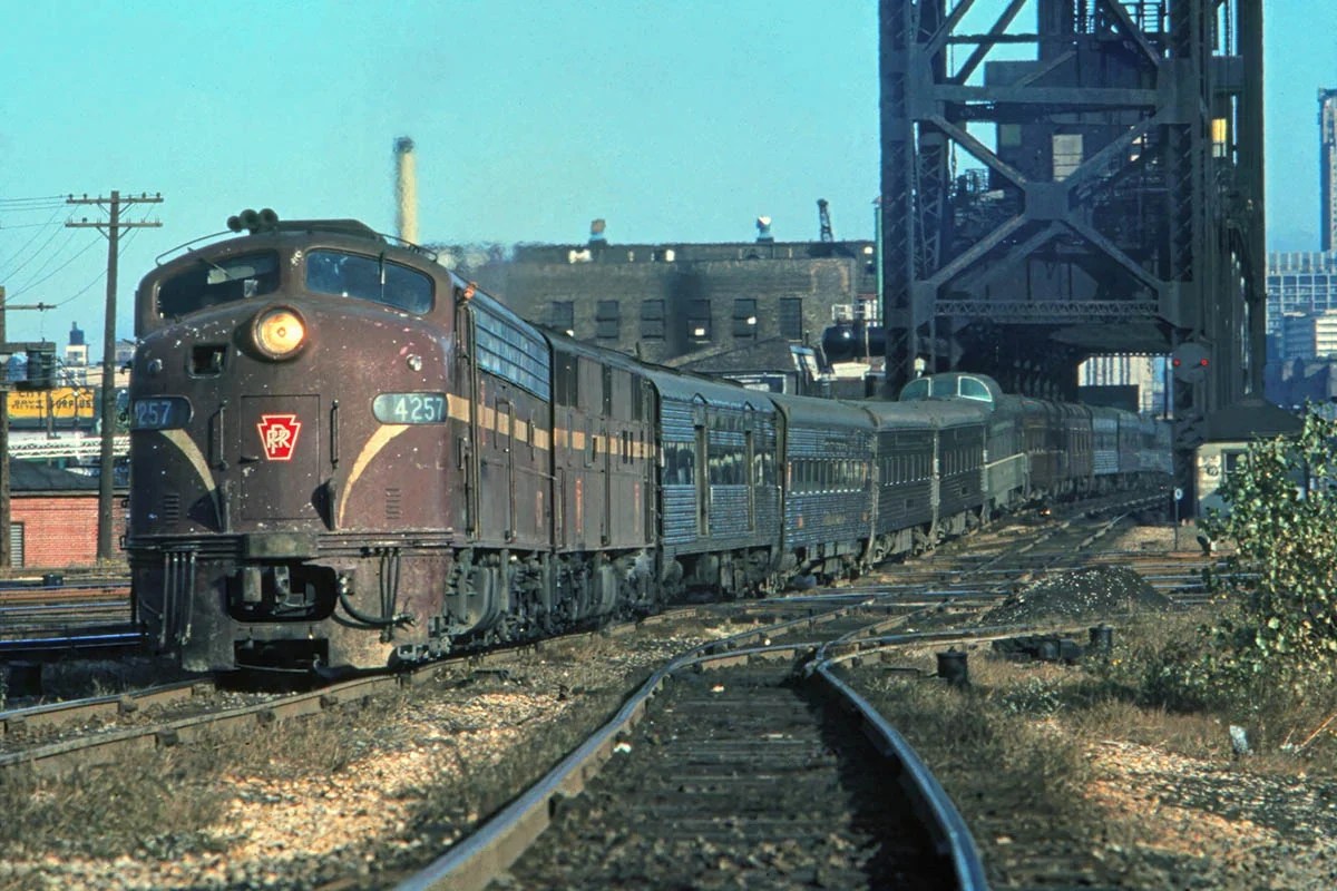 EMD E8 & E9 Masterclass Rapido Trains Inc.