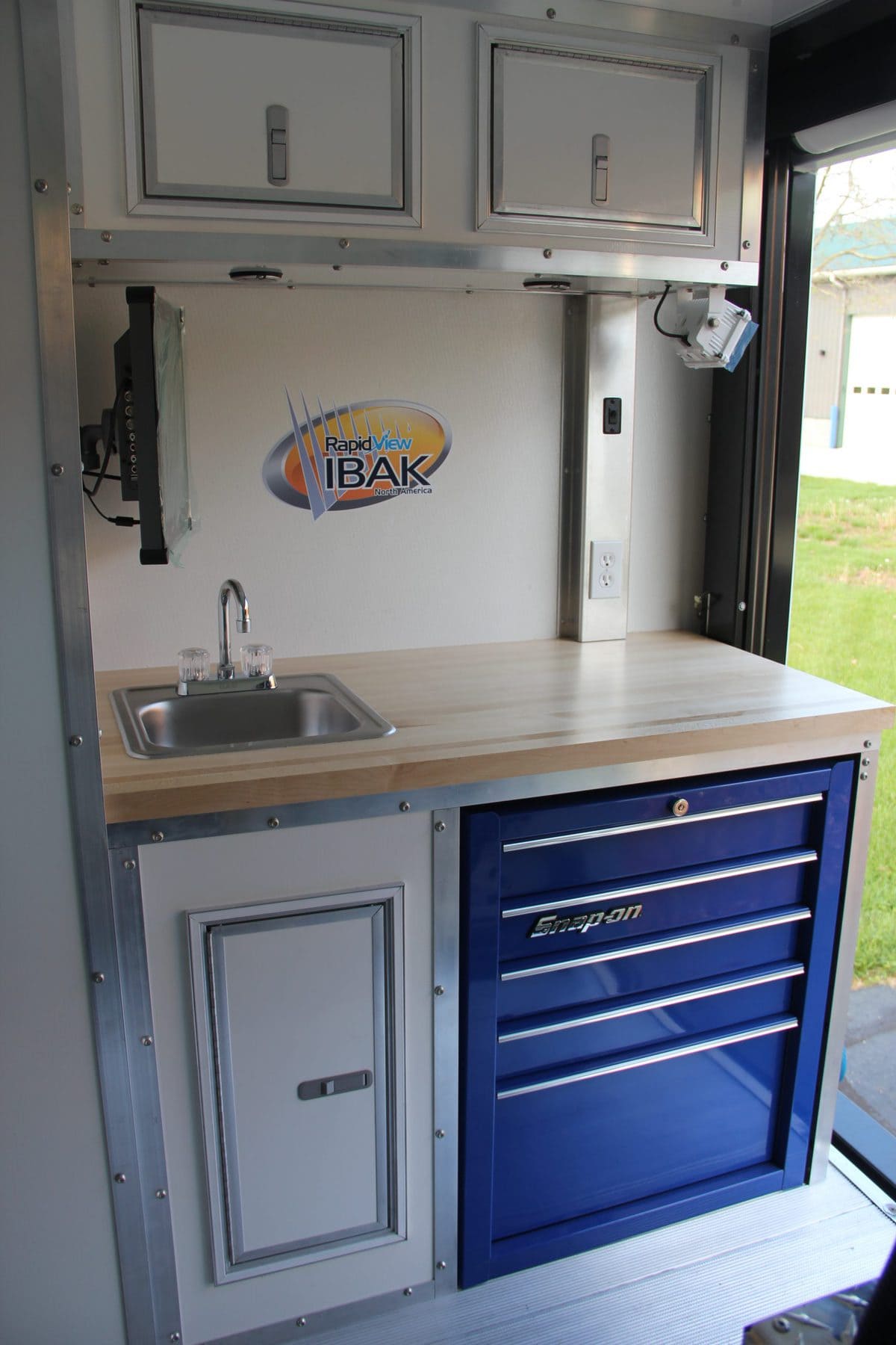 F450 Truck with Bathroom RapidView IBAK North America